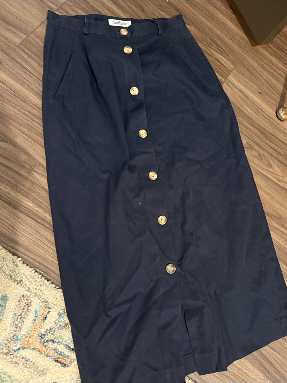 Vintage Ann Taylor Navy Button-Front Midi Skirt size 10